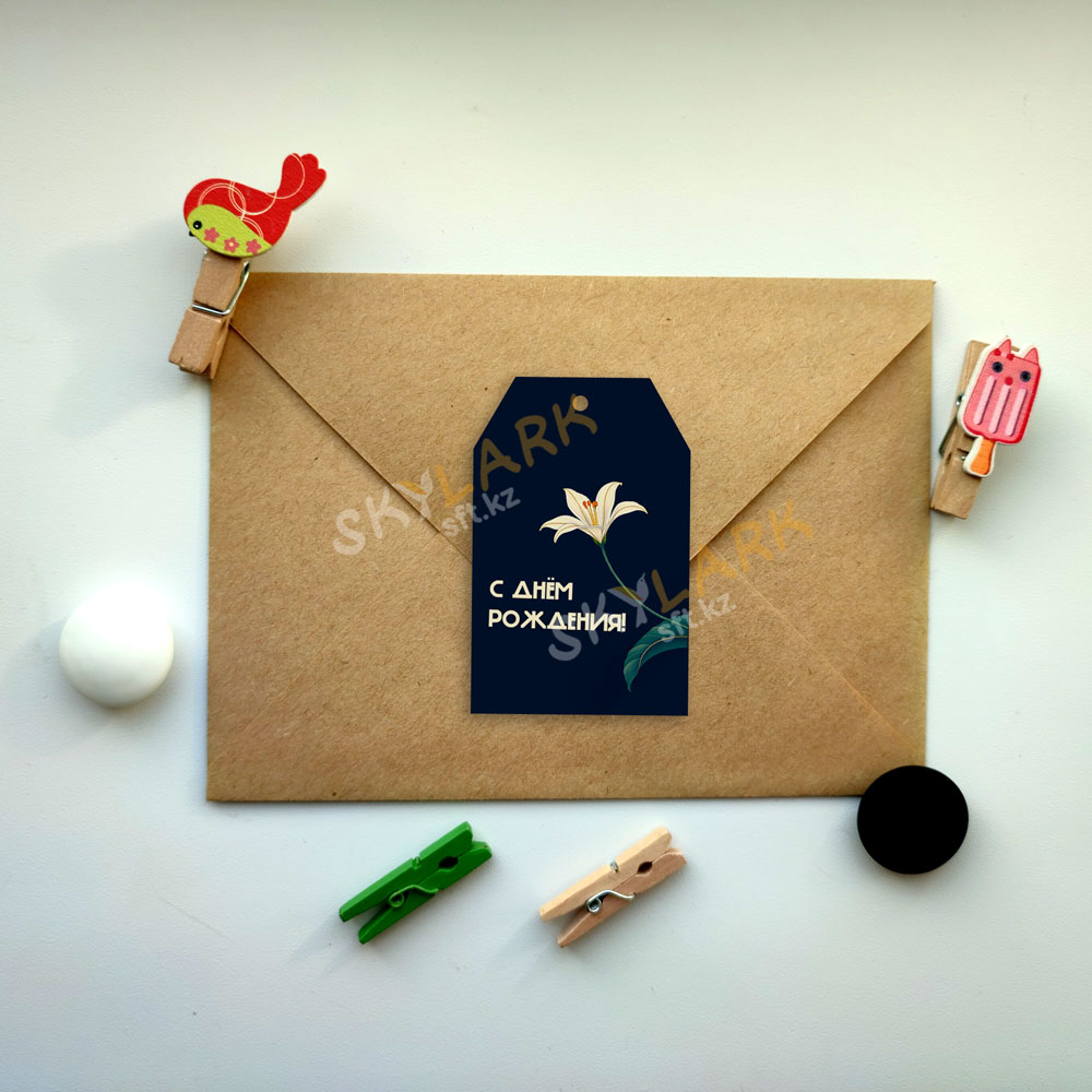 Белая лилия